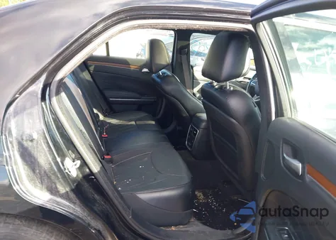 2016 Chrysler 300C Platinum Awd from USA, damaged, VIN 2C3CCASG0GH128852